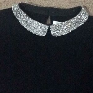 An Elle silver collar!